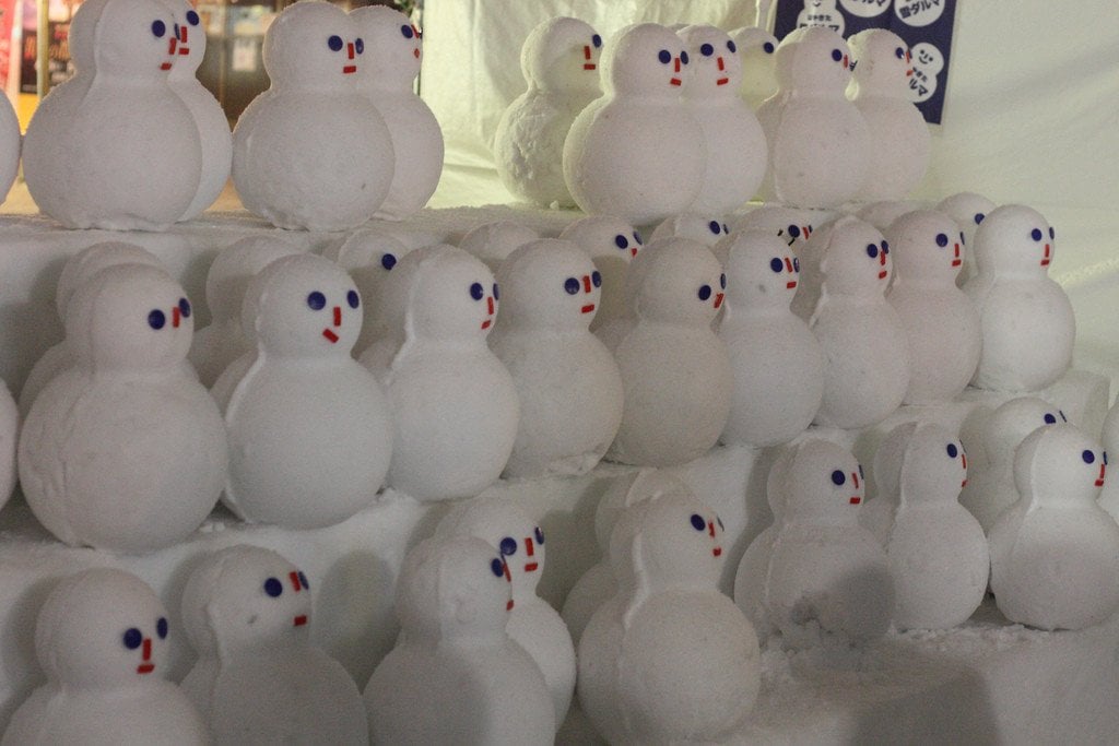 Cute_Snow_Statues_at_Sapporo_Snow_Festival